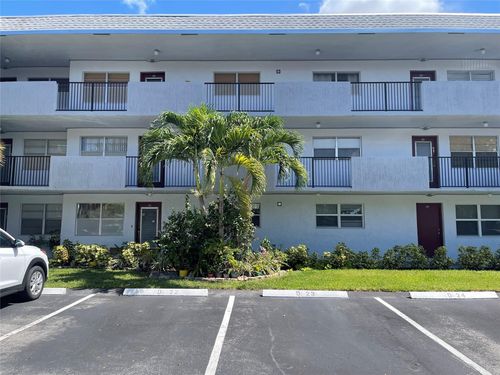 d-109-8405 Nw 61st St, TAMARAC, FL, 33321-3732 | Card Image