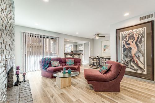 405-15221 Berry Trl, Dallas, TX, 75248-4967 | Card Image