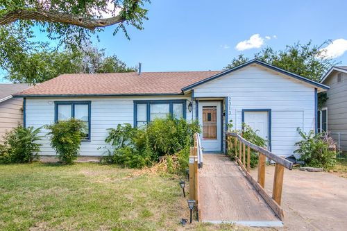 2313 Guadalupe St, San Angelo, TX, 76901-3008 | Card Image