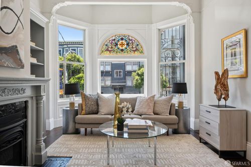 650 Oak St, San Francisco, CA, 94117-2622 | Card Image
