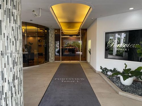 apt-1416-3610 Yacht Club Dr, Aventura, FL, 33180-3547 | Card Image