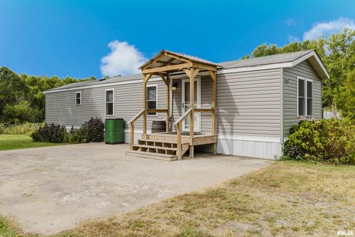 405 W Vermont Street, Cambria, IL, 62915 | Card Image