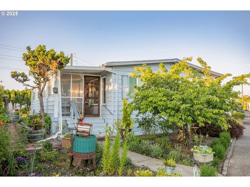 287-1199 N Terry St, Eugene, OR, 97402-1459 | Card Image