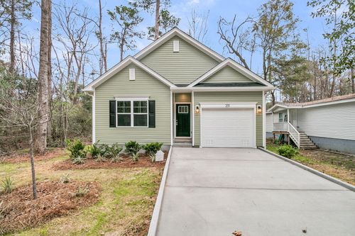 201 Challedon Dr, Summerville, SC, 29485-7007 | Card Image