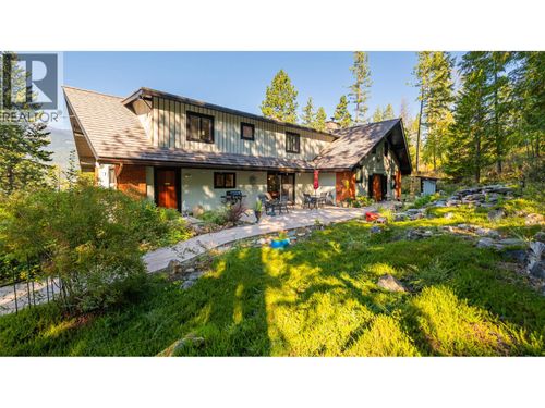 134 Riondel Rd, Kootenay Bay, BC, V0B1X0 | Card Image