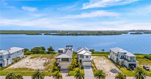 4846 S Harbor Dr, Vero Beach, FL, 32967-7462 | Card Image
