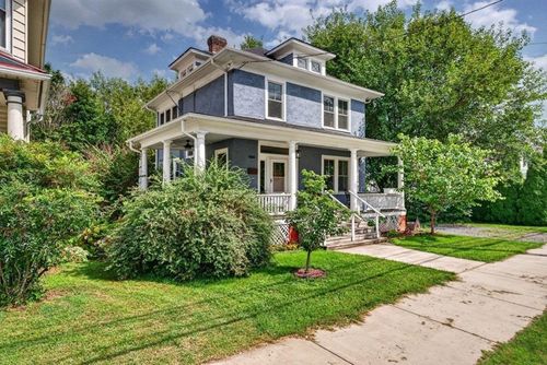 484 Virginia Ave, HARRISONBURG, VA, 22802 | Card Image