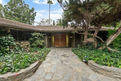 1218 Flintridge Cir, La Canada Flintridge, CA, 91011-3806 | Card Image