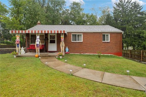 102 Forliview Rd, Glenshaw, PA, 15116-1843 | Card Image