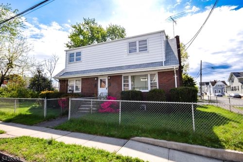2-20 N 13th St, Haledon, NJ, 07508-1518 | Card Image