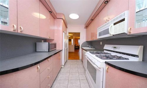 apt-6e-702 Kathleen Pl, Brooklyn, NY, 11235-5144 | Card Image