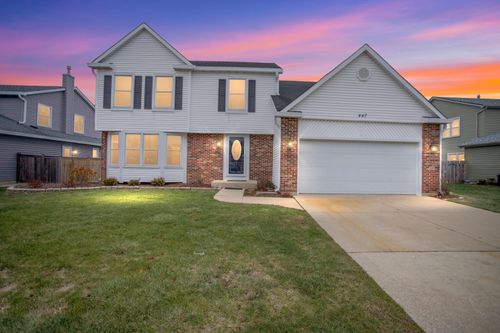 447 Stonewood Circle, Carol Stream, IL, 60188 | Card Image