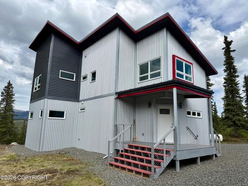 392 Toklat Court, Denali National Park, AK, 99755 | Card Image