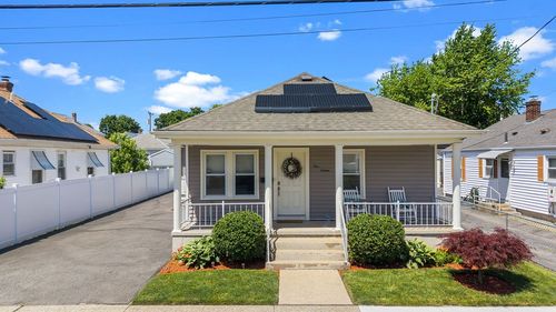 116 Saratoga Ave, Pawtucket, RI, 02861-2320 | Card Image