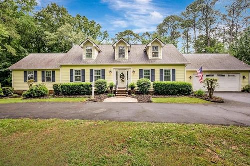400 Three Oaks Dr Se, Calhoun, GA, 30701-4672 | Card Image