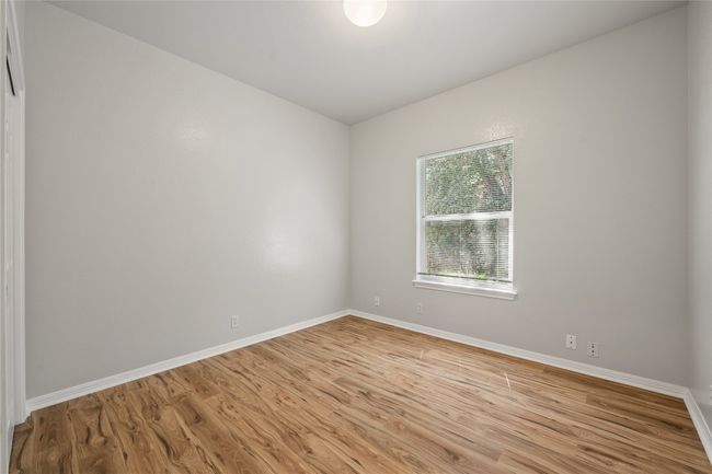 5709 Hudson Bend Rd, House other with 4 bedrooms, 2 bathrooms and 4 parking in Austin TX | Image 19