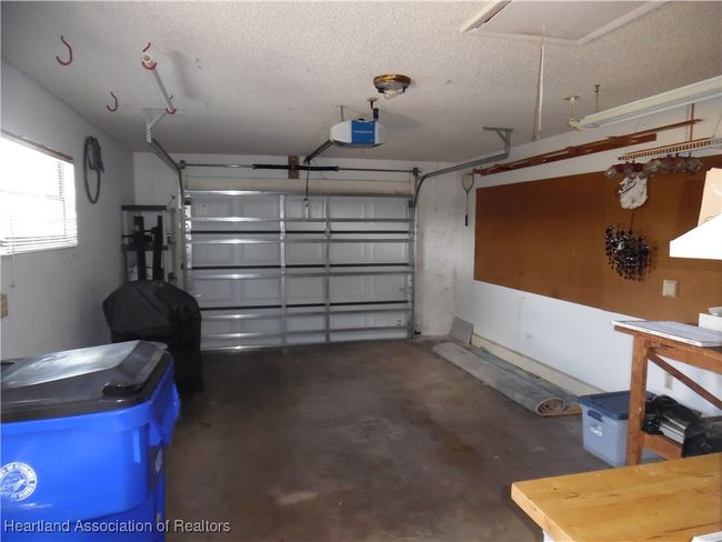 1605 Lake Clay Dr, House other with 2 bedrooms, 2 bathrooms and null parking in Lake Placid FL | Image 14