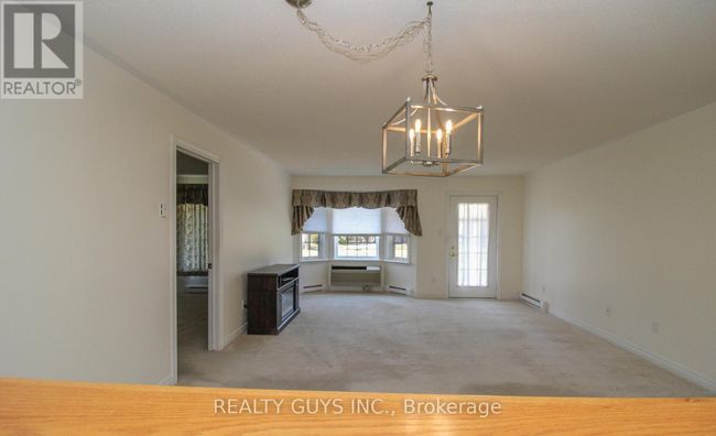 4 - 693 Whitaker St, Townhouse with 2 bedrooms, 2 bathrooms and 1 parking in Peterborough ON | Image 19