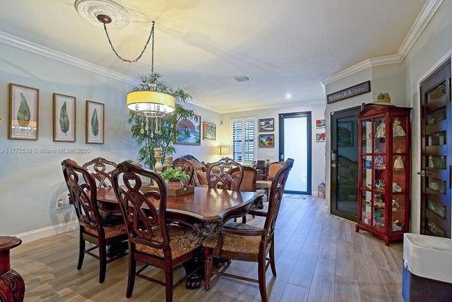 0 - 3424 W 92 Nd Pl, Townhouse with 3 bedrooms, 3 bathrooms and null parking in Hialeah FL | Image 5