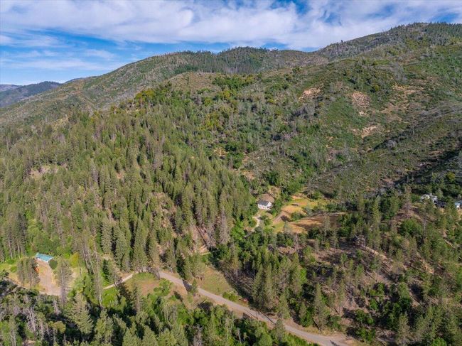 12876 E Fork Rd, House other with 3 bedrooms, 4 bathrooms and null parking in French Gulch CA | Image 71