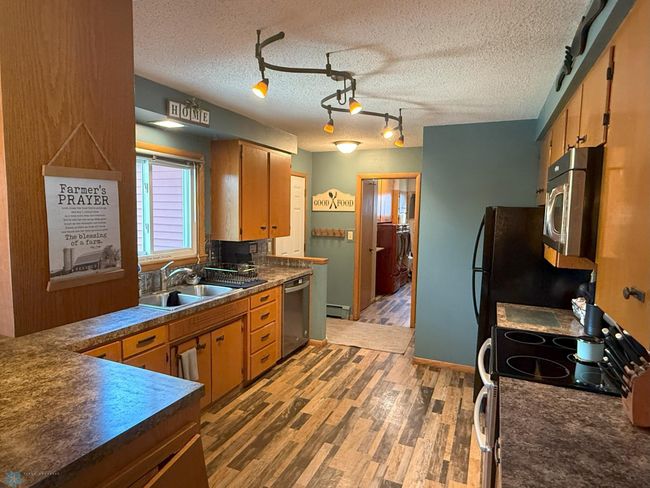 Kitchen | Image 6