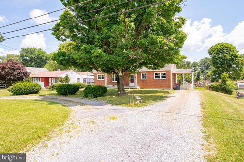 6073 Lord Fairfax Hwy, Berryville, VA, 22611-3641 | Card Image