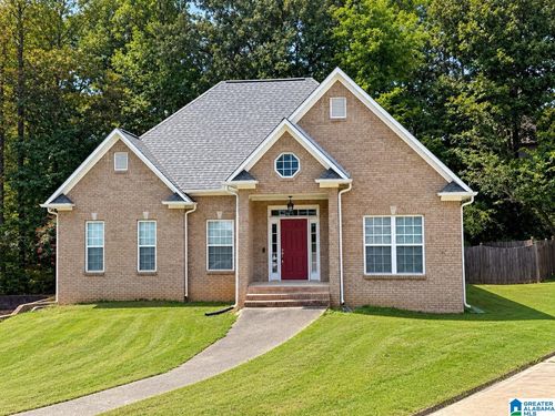 9153 Sparks Dr, Warrior, AL, 35180-2575 | Card Image