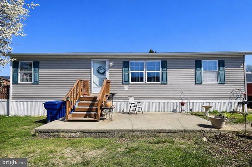 116 Erica Cir, HONEY BROOK, PA, 19344-8679 | Card Image