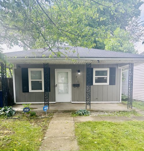 715 Dakota St, Lexington, KY, 40508-1403 | Card Image