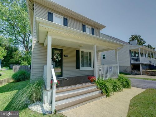 2906 Pennsylvania Ave, Halethorpe, MD, 21227-3634 | Card Image