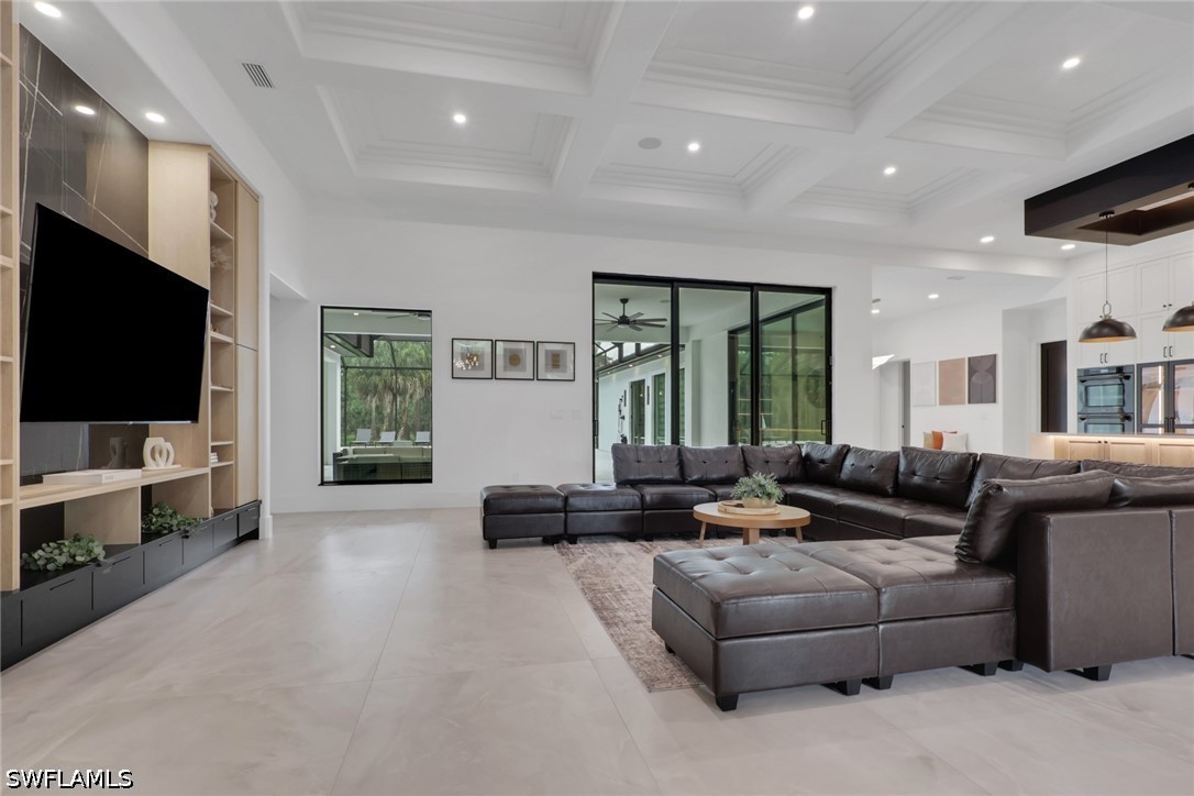 Residential in Naples 2