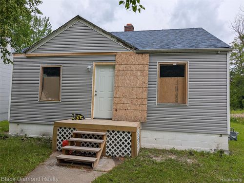 19957 Annott Street, Detroit, MI, 48205 | Card Image