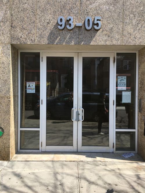 apt-5d-9305 37th Ave, Jackson Heights, NY, 11372-7959 | Card Image