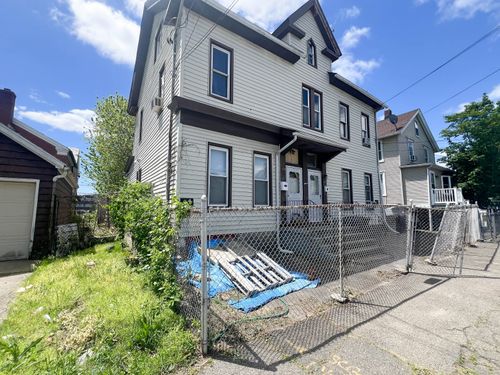 57 Milne St, Bridgeport, CT, 06604-3537 | Card Image