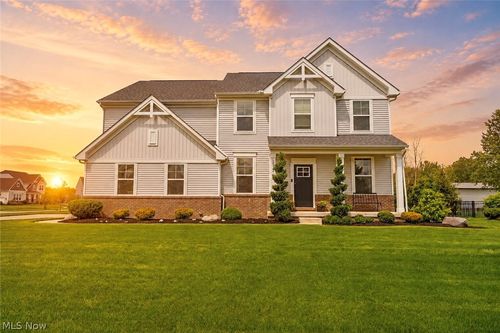 39154 Mcintosh Pl, Avon, OH, 44011-5744 | Card Image