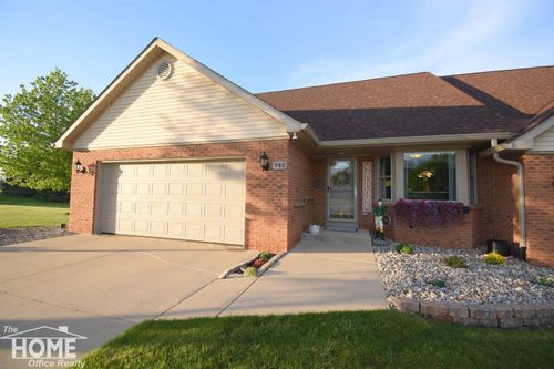980 Chipman Ln, Owosso, MI, 48867-4962 | Card Image