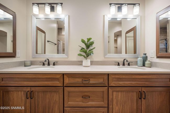 24-web-or-mls-Snappin Homes (WillowBloom | Image 25