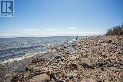 19 Lighthouse Point Dr, Thessalon, ON, P0R1L0 | Card Image
