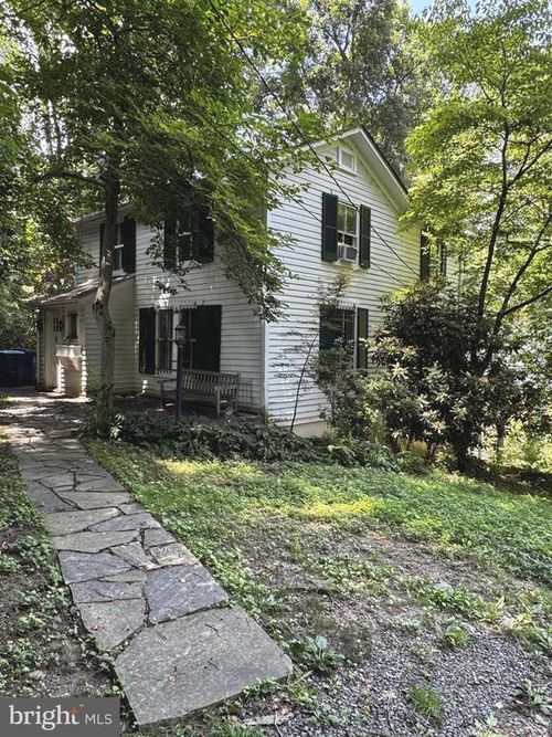 6124 Old Dominion Dr, MCLEAN, VA, 22101-4215 | Card Image