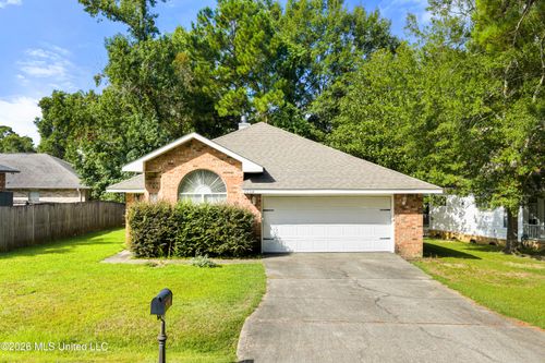 9534 Laa La Court, Diamondhead, MS, 39525 | Card Image