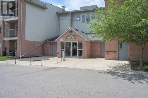 52-136 Conway Drive, London South (South X), ON, N6E3N1 | Card Image