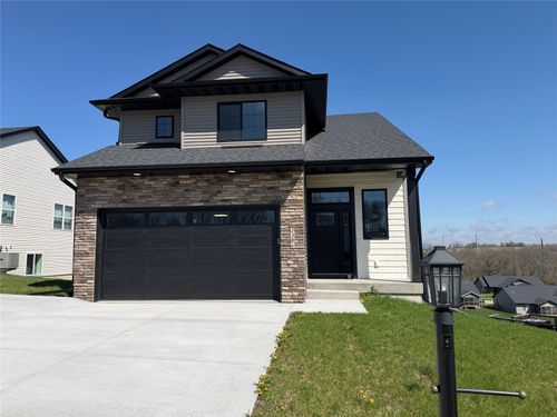 1306 E Gable Way, Tiffin, IA, 52340-8602 | Card Image
