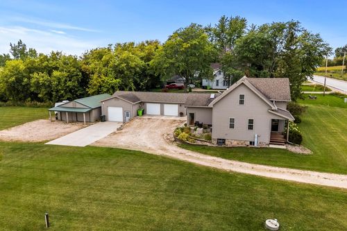 W303 Us Hwy 10, BRILLION, WI, 54110 | Card Image