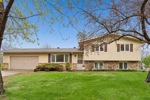 8224 Toledo Avenue N, Brooklyn Park, MN, 55443 | Card Image