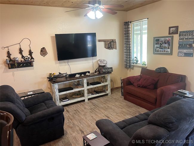Living area | Image 12