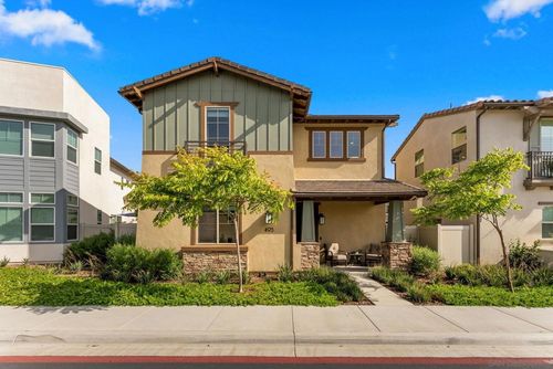 493 Village Greens Way, San Marcos, CA, 92078-1215 | Card Image