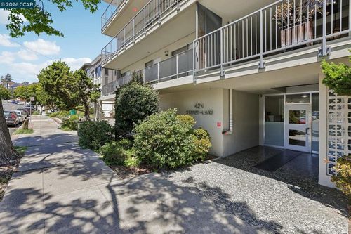 308-424 Staten Ave, Oakland, CA, 94610-4903 | Card Image