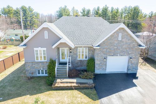 51 Rue Duvernay, Lachute, QC, J8H3W2 | Card Image