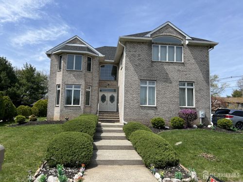 177 Mundy Ave, Edison, NJ, 08820-3716 | Card Image