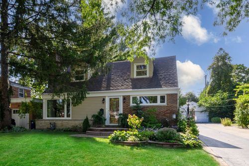 630 Hermitage Dr, Deerfield, IL, 60015-4447 | Card Image